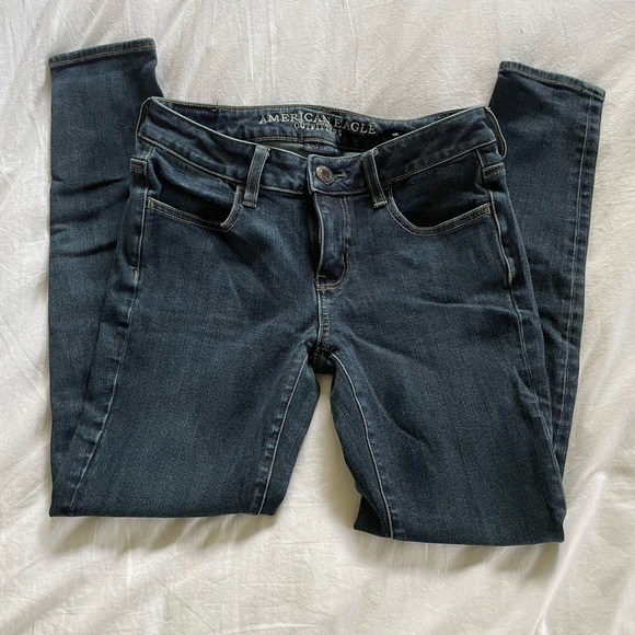 American Eagle Mid-Rise Skinny Jeans - Picture 3 of 5